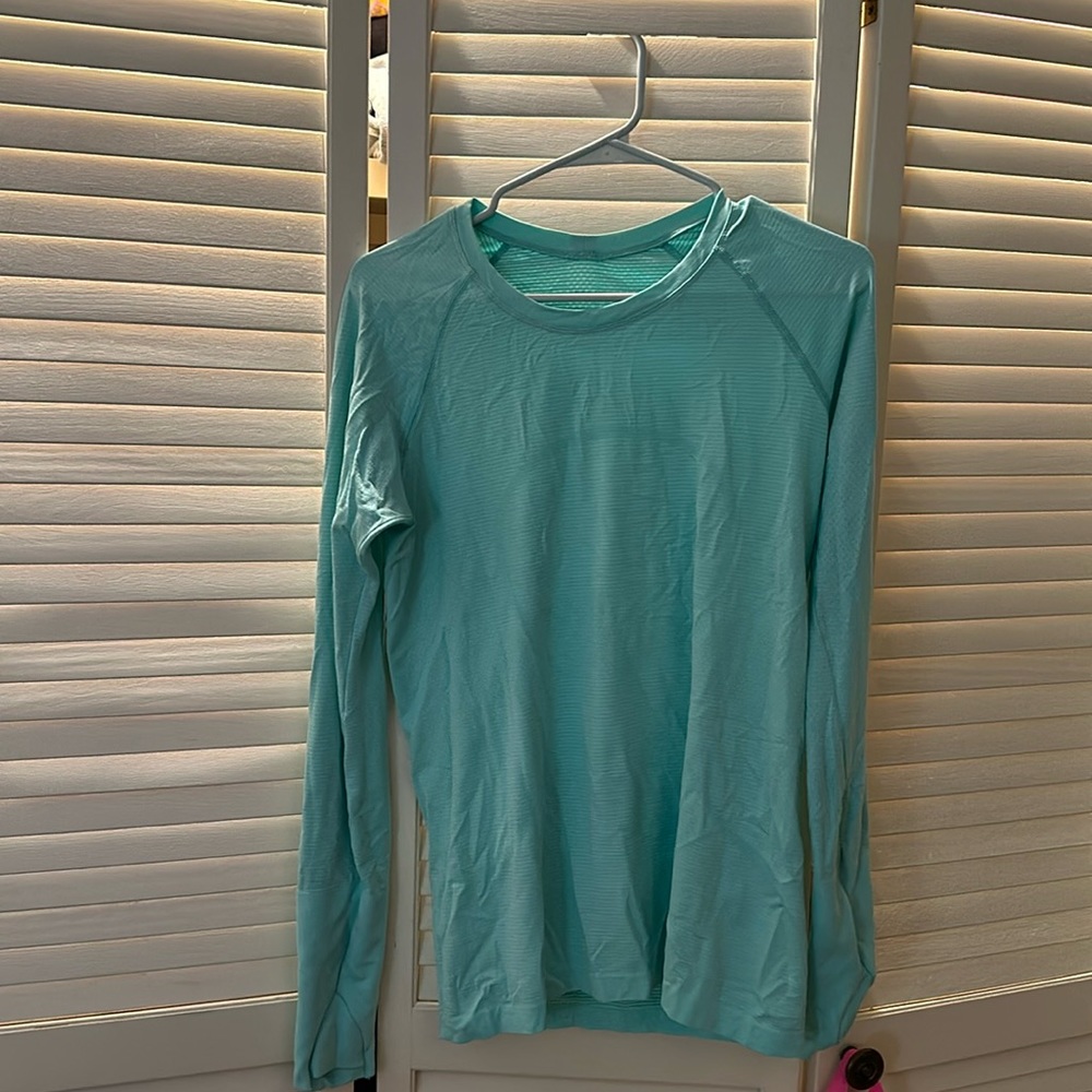 Teal lululemon long sleeve swiftly